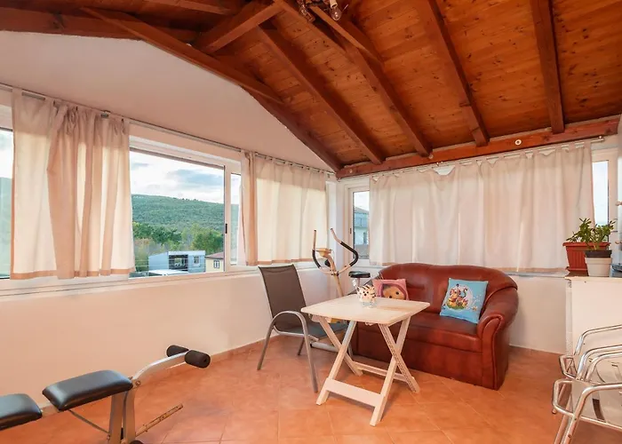 Apartament Poolside Paradise