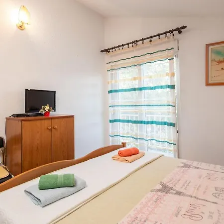 Poolside Paradise Srijane