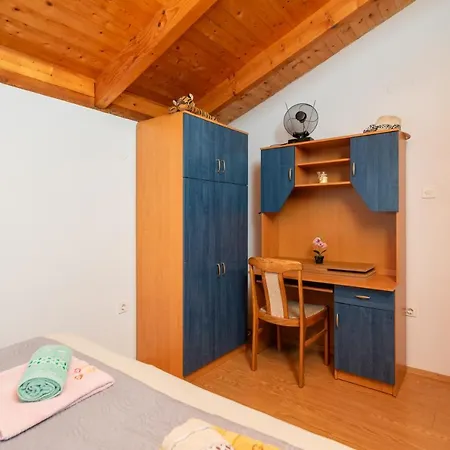Appartement Poolside Paradise