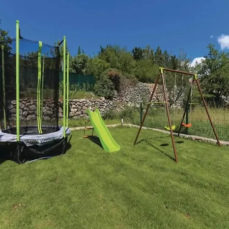 Poolside Paradise Apartment *